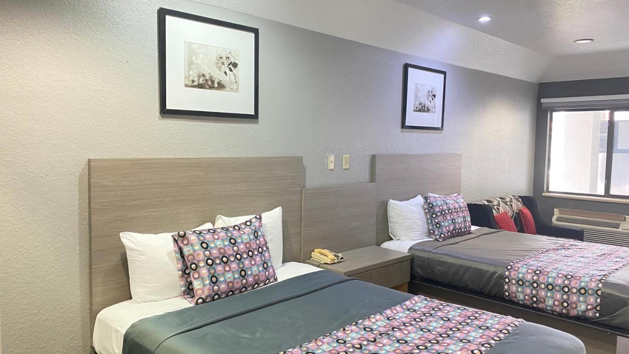 Island Suites Hobby Airport Хьюстон Экстерьер фото