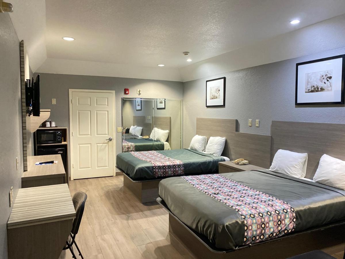 Island Suites Hobby Airport Хьюстон Экстерьер фото