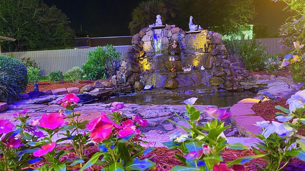 Island Suites Hobby Airport Хьюстон Экстерьер фото